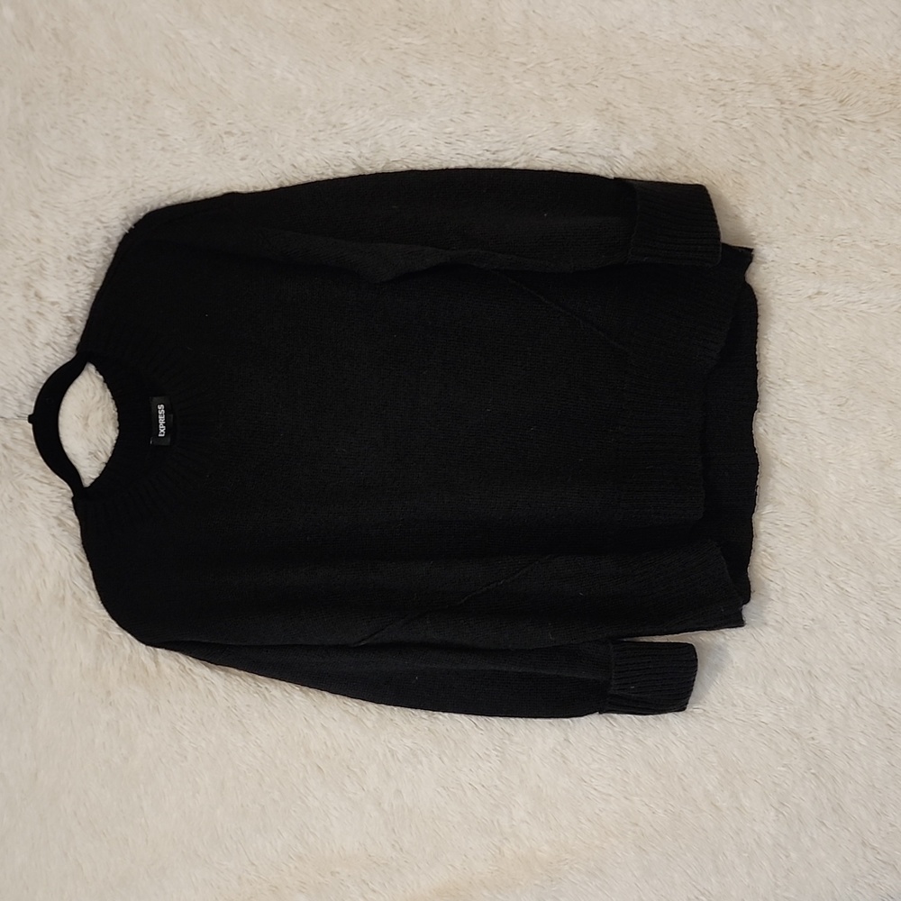 NWT Express Black Sweater size Medium